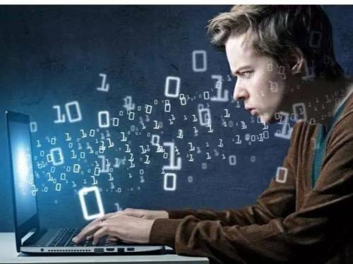 星空体育网站：软件开发是什么职业类型？(图1)